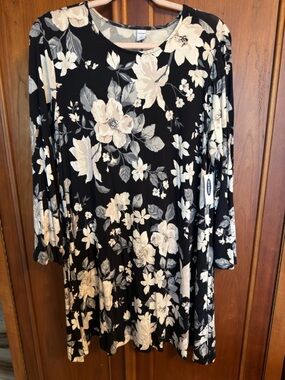 Old Navy Floral Dress NWT